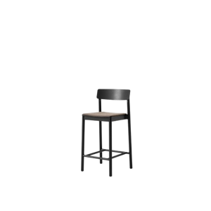 &Tradition Betty TK14 Counter Chair Zwart Gelakt Essenhout/Fuse
