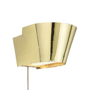 GUBI Tynell Collection 9464 Wandlamp Messing