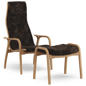 Swedese Lamino fauteuil met voetenbankje, hoog geolied eiken/espresso/schapenvacht
