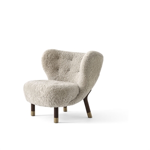 &Tradition Little Petra VB1 Fauteuil Schapenvacht Moonlight/ Walnoot/ Messing Limited Edition