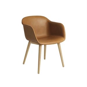 Muuto Fiber Eetkamerstoel met Armleuning en Houten Lampenvoet , Leer Bekleed Cognac/eiken