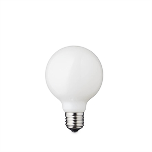 Design By Us Globe E27-lamp Ø8 Melkachtig