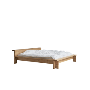 RYE Hem Bedframe 200x200 Geolied Rood Eiken