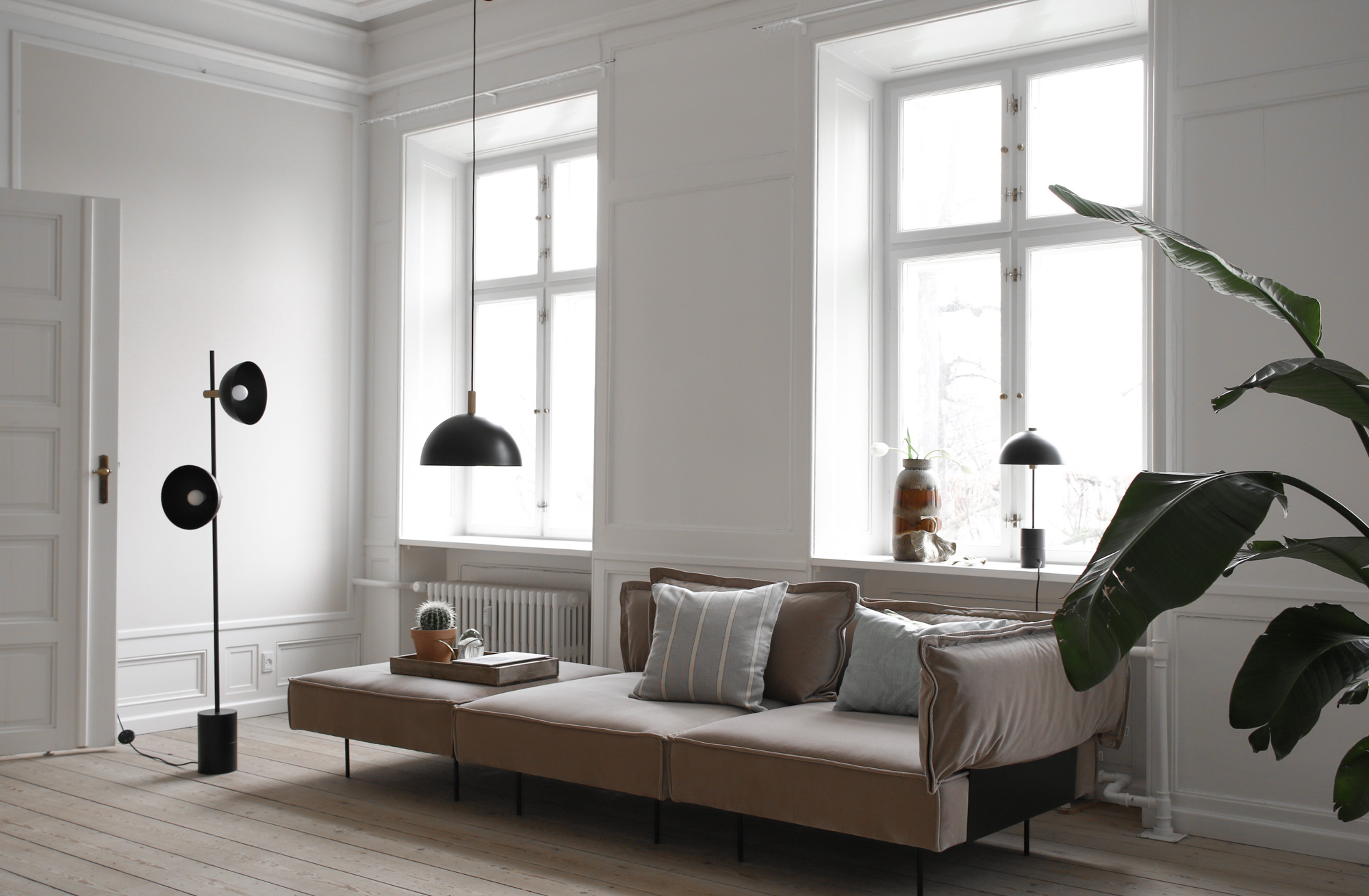 HandvÃ¤rk is a Danish and innovative design of lamps - See more lamps from HandvÃ¤rk at AndLight!
